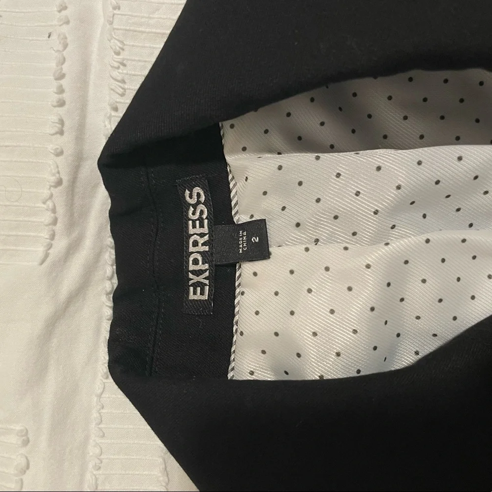 Express Blazer - Picture 6 of 6